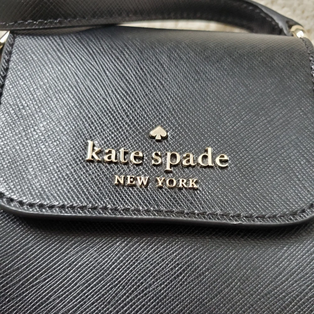 Kate Spade Staci North South Flap Phone Crossbody in Black Saffiano Leather